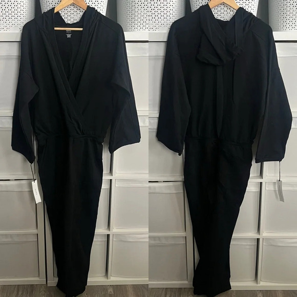 Nama Toronto Enlighten Onesie in Black - Picture 5 of 6